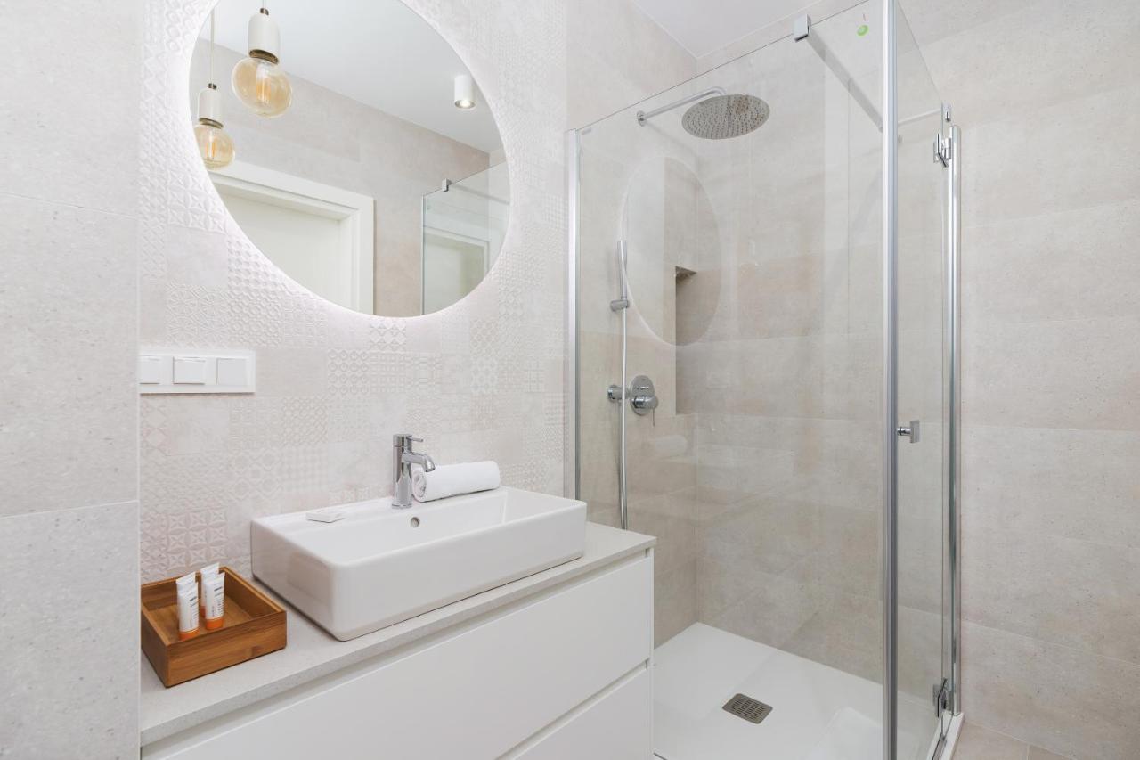 Lotniczowka Apartments By Renters Prestige Cracovia Esterno foto