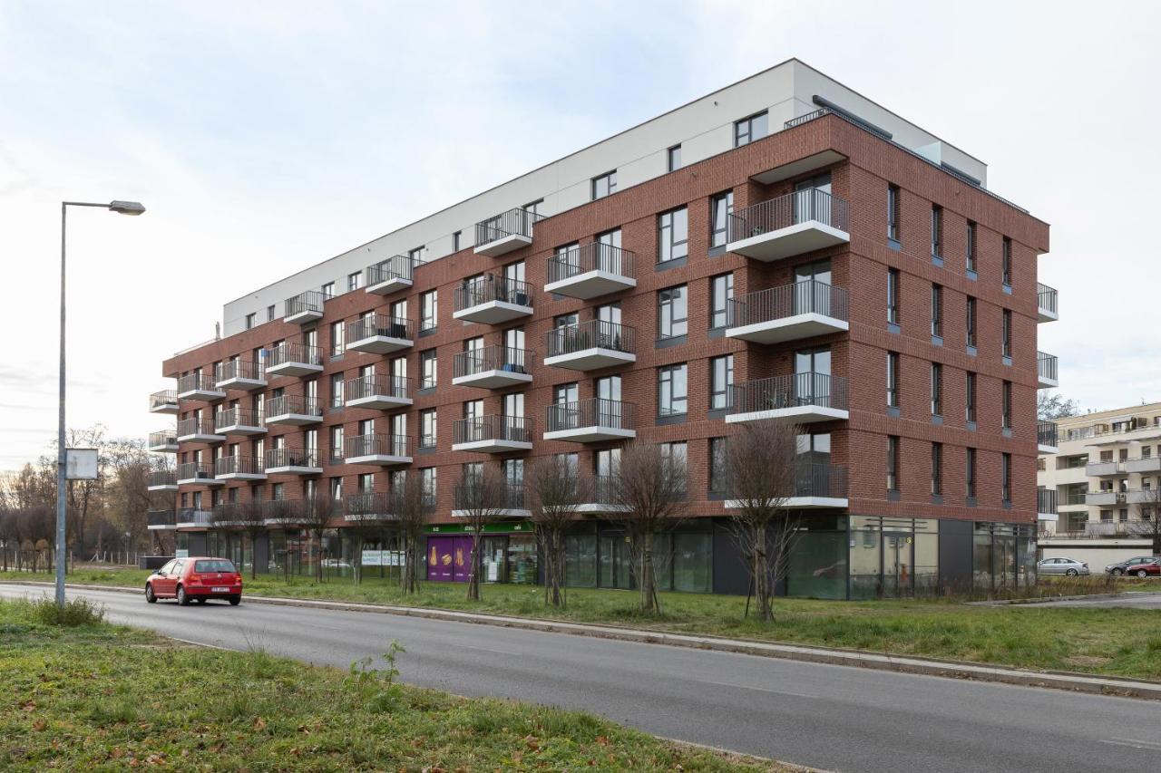 Lotniczowka Apartments By Renters Prestige Cracovia Esterno foto