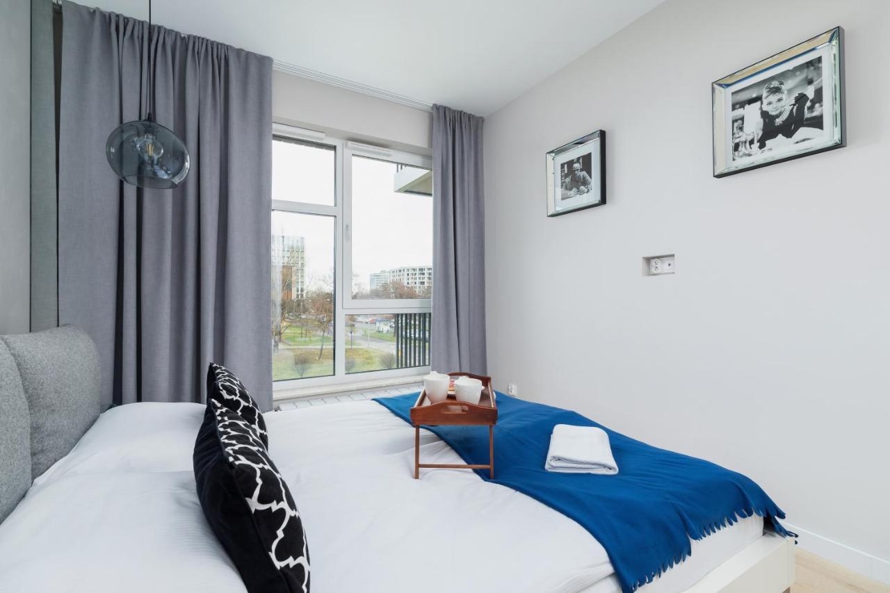 Lotniczowka Apartments By Renters Prestige Cracovia Esterno foto