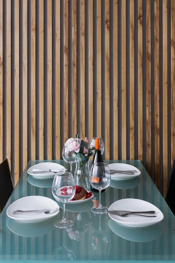 Lotniczowka Apartments By Renters Prestige Cracovia Esterno foto